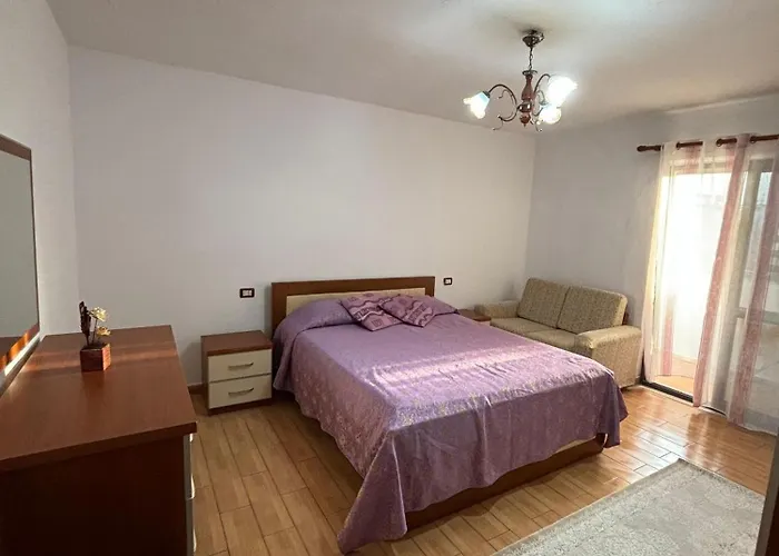 Apartamento Aron'apartament In Center Shkodër